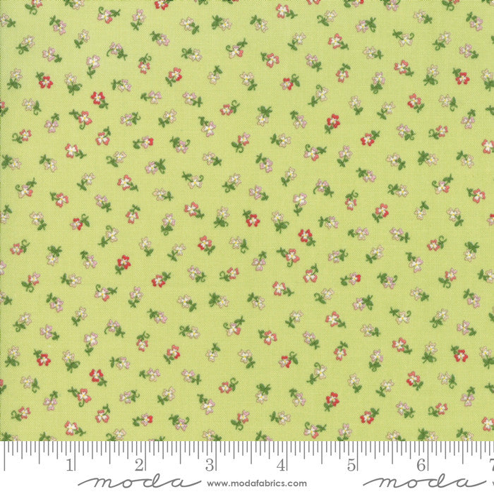 Moda Coco by Chez Moi Quilt Fabric Tiny Flower Style 33395/16 Sprout