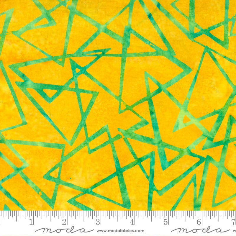 Moda Chroma Batiks Quilt Fabric Scattered Triangles Style 4366/19 Sunshine