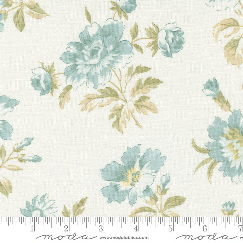 Moda 3 Sisters Honeybloom Quilt Fabric Blooming Style 44340/11 Milk
