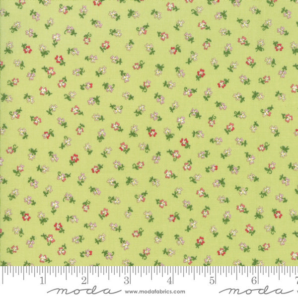 Moda Coco by Chez Moi Quilt Fabric Tiny Flower Style 33395/16 Sprout