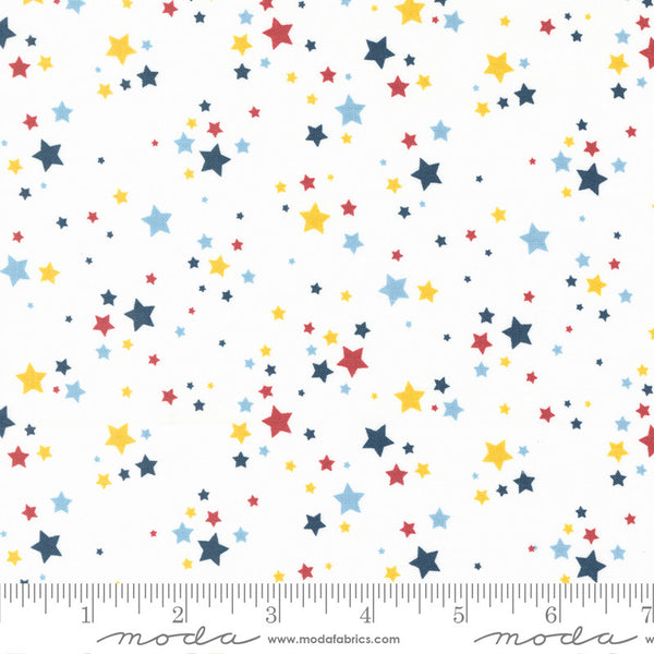 Moda All Star Quilt Fabric Star Player Style 20856/11 White Multi