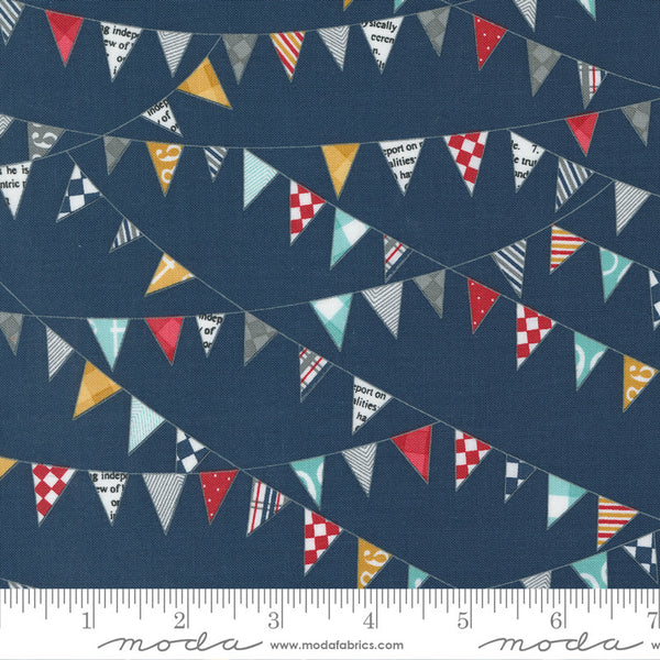 Moda Sweetwater Vintage Quilt Fabric Bunting Style 55662/13 Navy